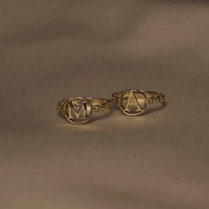 Letter Ring